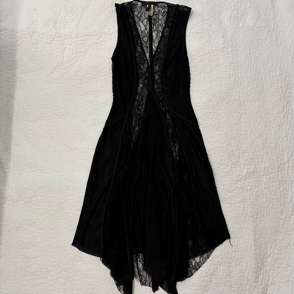 Bcbgmaxazria black lace pleated asymmetrical